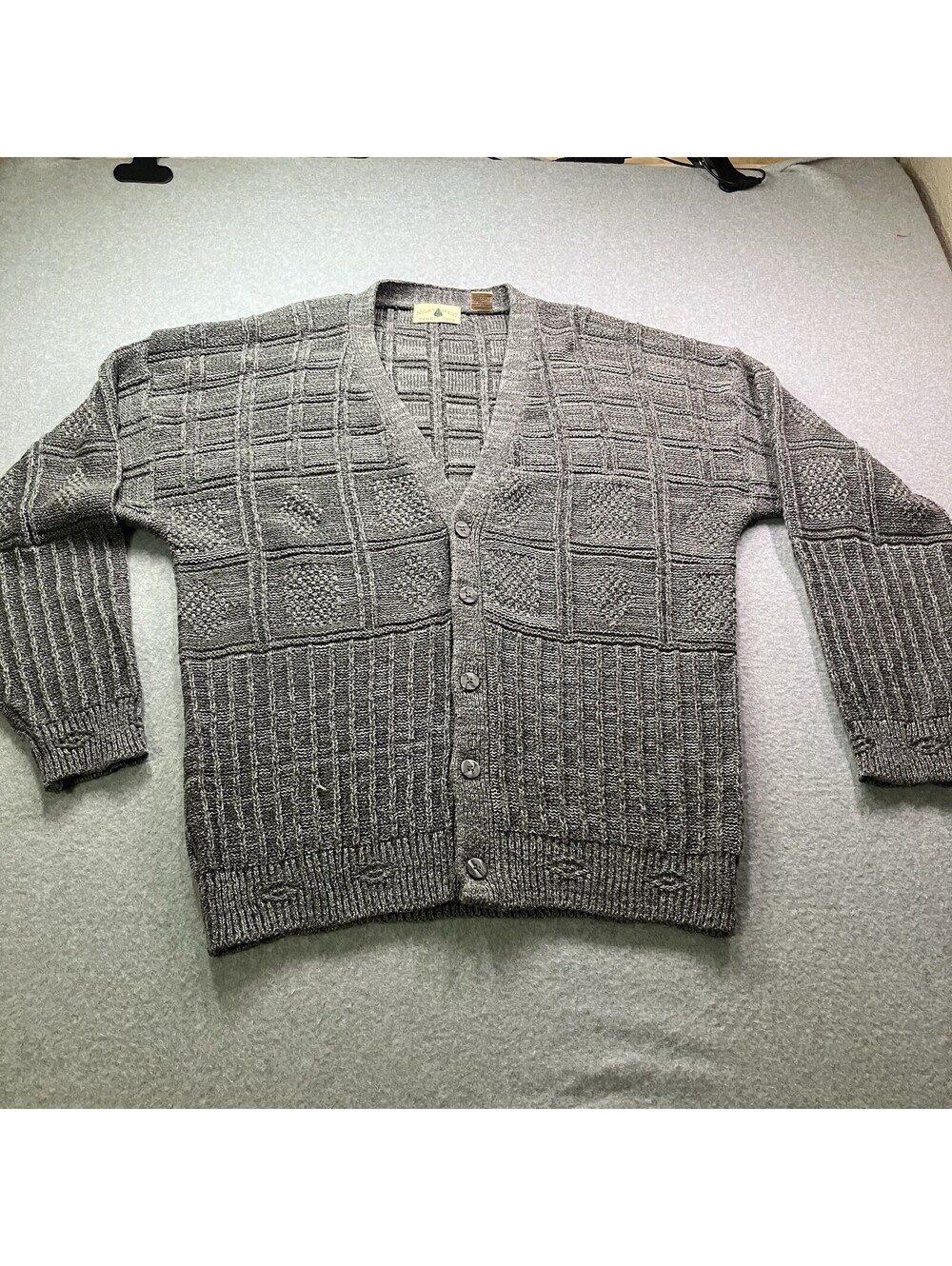 Vintage 90s Northwest Territory Mens Gray Knit Cardigan Sweater Large Textured